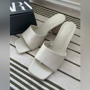 Zara Off-White Slide Sandals